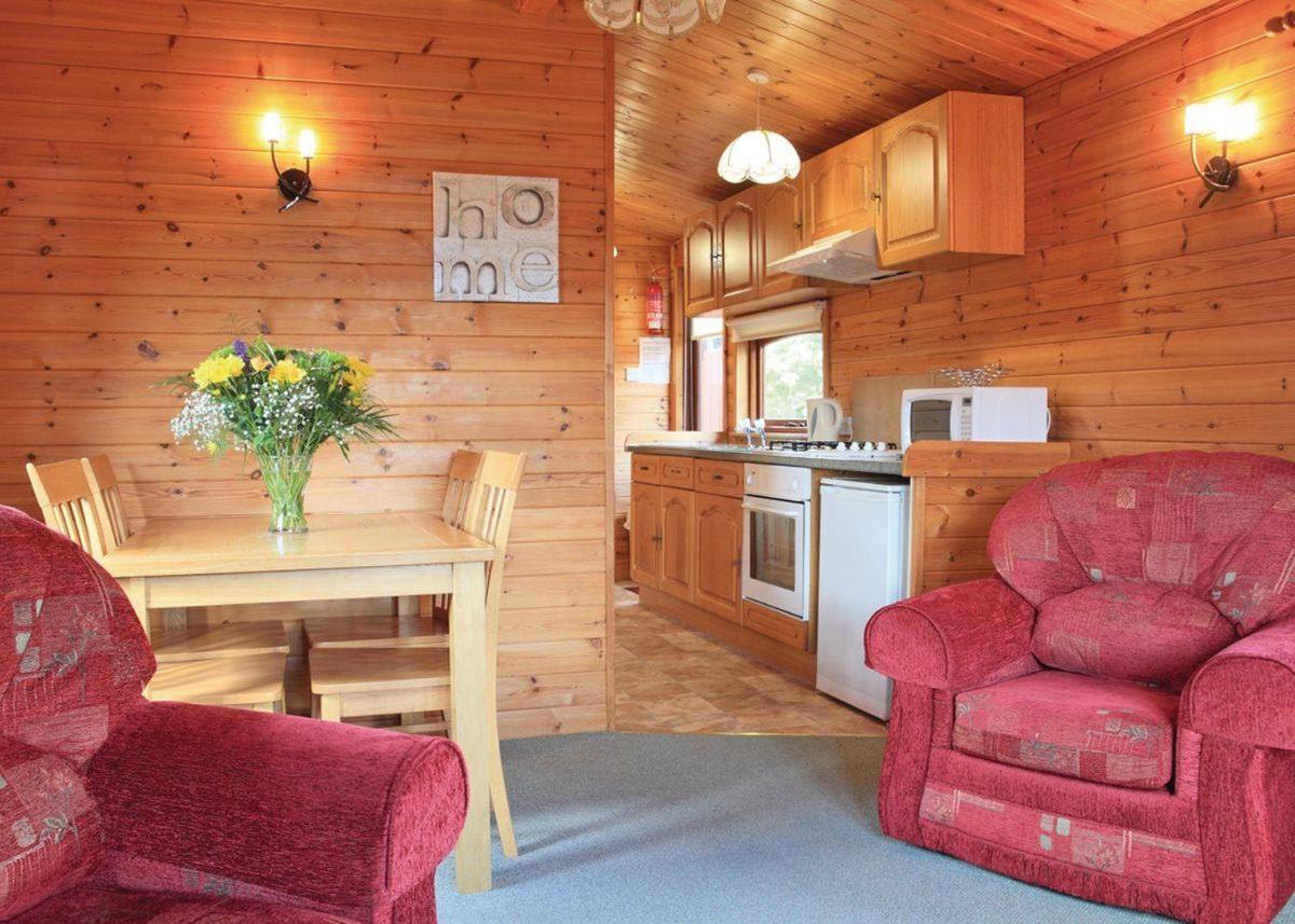 Ben Nevis Holiday Park Banavie Bagian luar foto